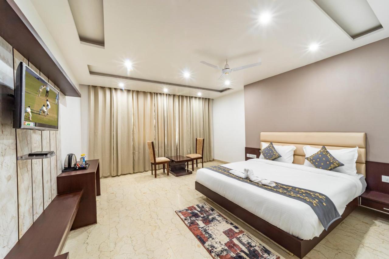 Hotel Trimurti Haridwār Exterior photo
