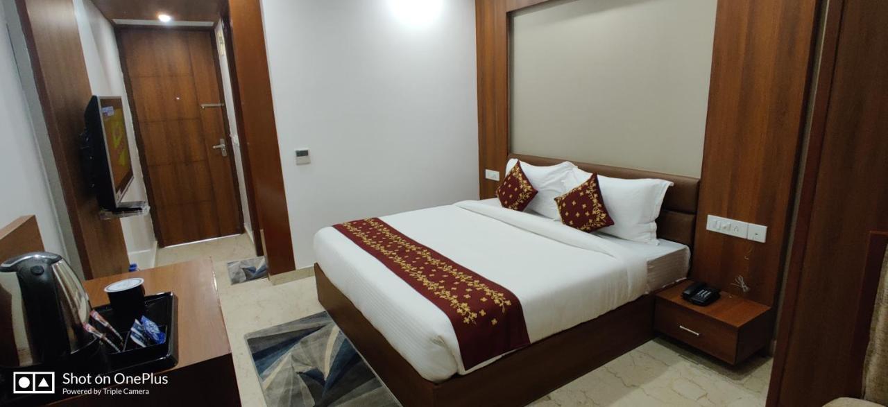 Hotel Trimurti Haridwār Exterior photo